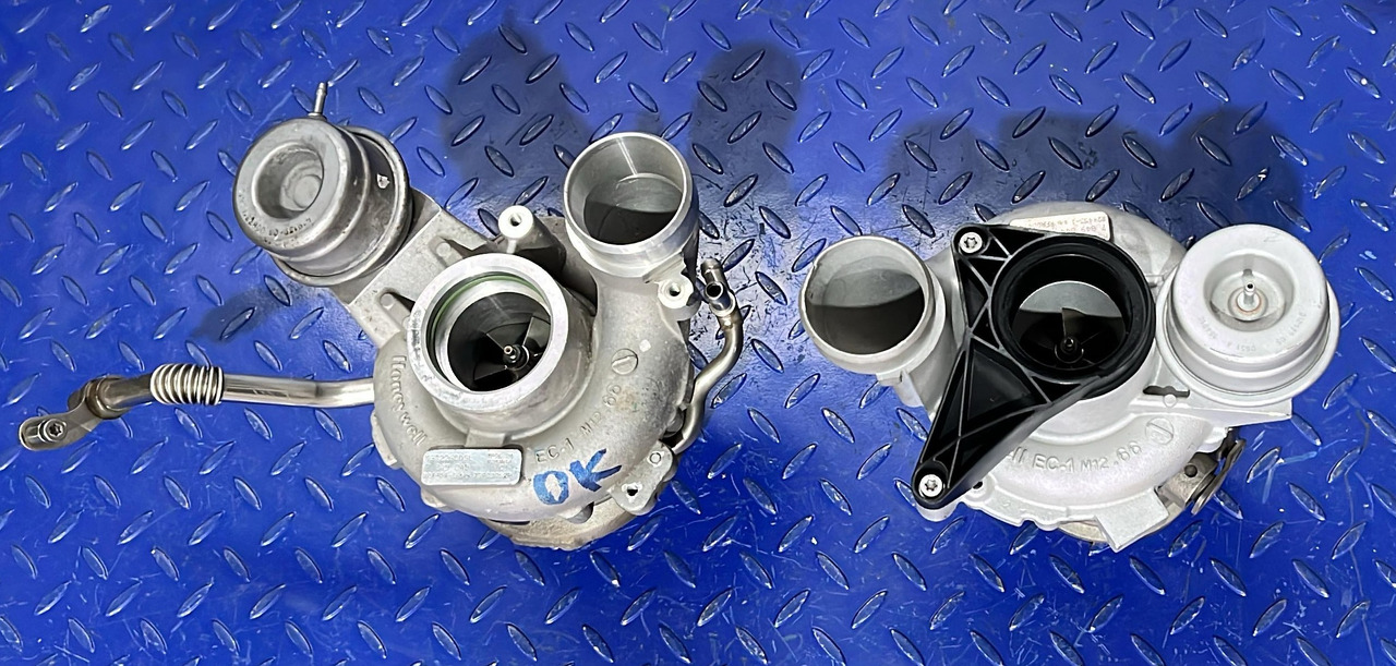 BMW Turbocharger S63N/R 4.4L V8 7849045+7849044 (SET) - Turbocompressor: foto 1 BMW Turbocharger S63N/R 4.4L V8 7849045+7849044 (SET) - Turbocompressor: foto 1