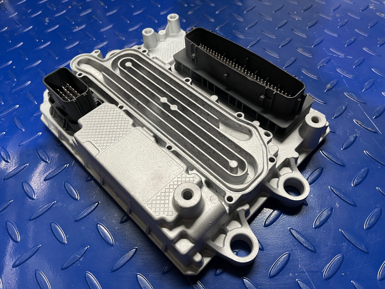 Mercedes Actros Atego MCM2.1 A0014466435 Reconditioned - Centralina electrónica de Caminhão: foto 2 Mercedes Actros Atego MCM2.1 A0014466435 Reconditioned - Centralina electrónica de Caminhão: foto 2