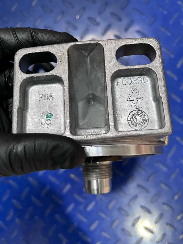 Mercedes Benz A0004774508 - Filtro de óleo: foto 4 Mercedes Benz A0004774508 - Filtro de óleo: foto 4