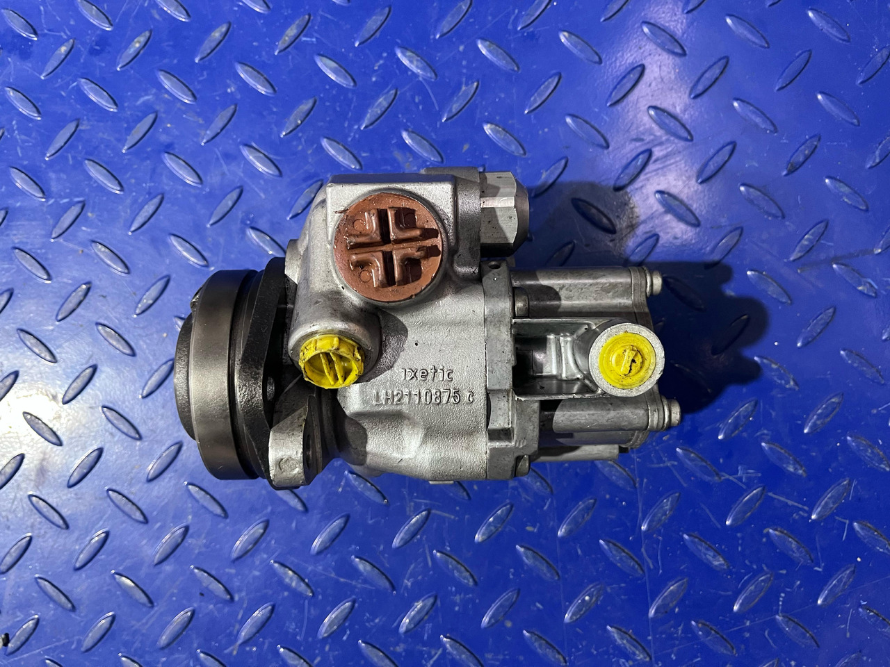 Mercedes Benz for Actros Atego LH2110875 - Bomba de direção: foto 4 Mercedes Benz for Actros Atego LH2110875 - Bomba de direção: foto 4