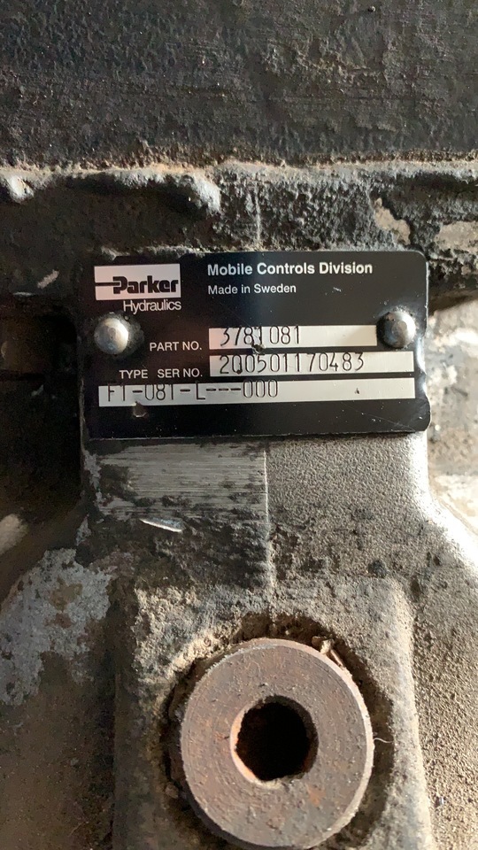 PARKER Hydraulik Pump 3781081 - Bomba hidráulica de Caminhão: foto 1 PARKER Hydraulik Pump 3781081 - Bomba hidráulica de Caminhão: foto 1