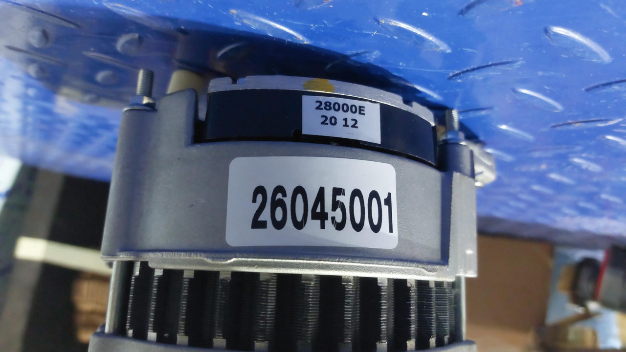 PERKINS 2871A163 - Alternador de Caminhão: foto 2 PERKINS 2871A163 - Alternador de Caminhão: foto 2