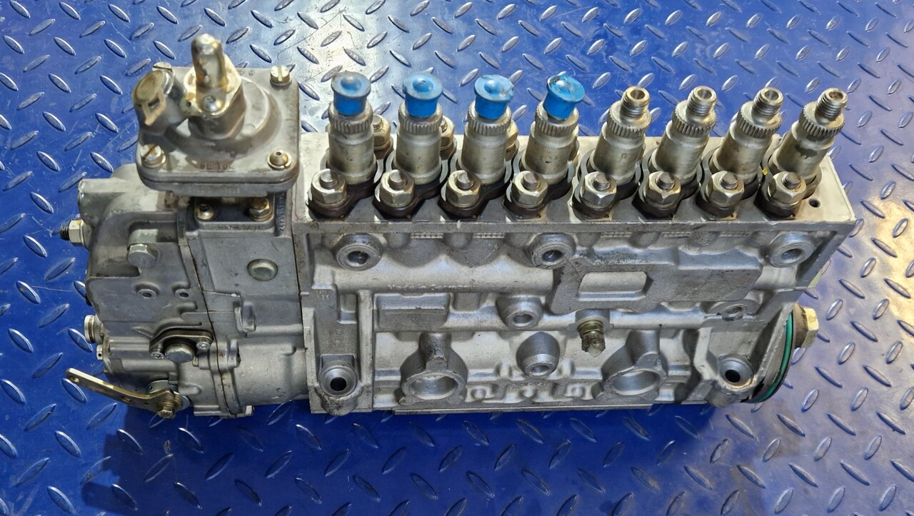 Liebherr INJECTION PUMP 0401818717 - Peça de reposição de Máquina de construção: foto 4 Liebherr INJECTION PUMP 0401818717 - Peça de reposição de Máquina de construção: foto 4