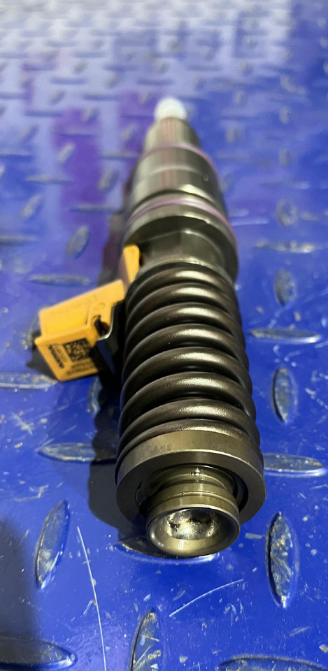 VOLVO 21582103 - Injector: foto 3 VOLVO 21582103 - Injector: foto 3