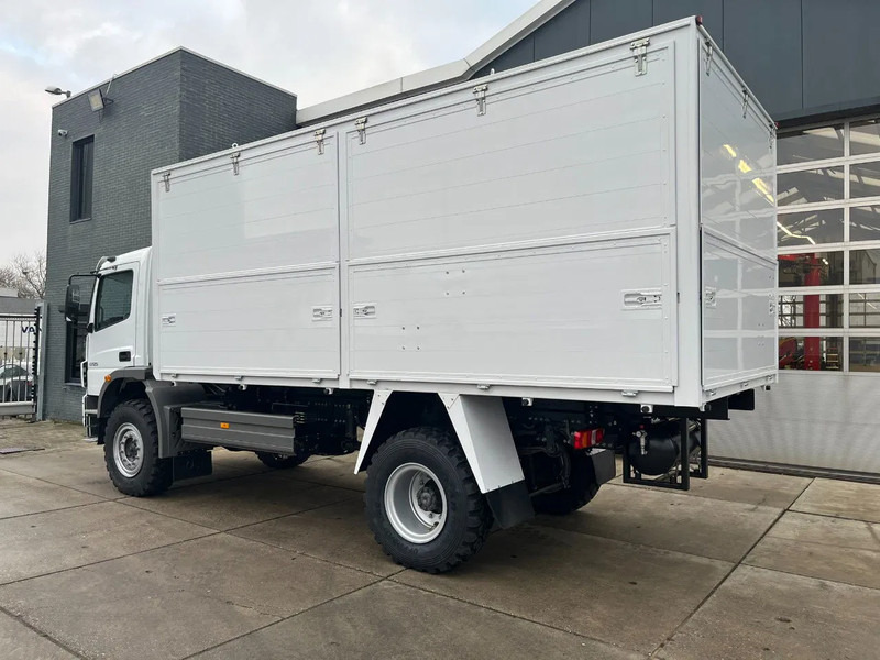 Mercedes-Benz Atego 1725 A 4x4 Service Truck - Caminhão: foto 3 Mercedes-Benz Atego 1725 A 4x4 Service Truck - Caminhão: foto 3