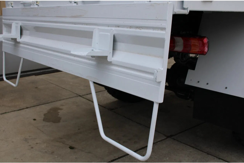 Mercedes-Benz Arocs 1836 A 4x4 Cargo Truck - Caminhão com lona: foto 5 Mercedes-Benz Arocs 1836 A 4x4 Cargo Truck - Caminhão com lona: foto 5