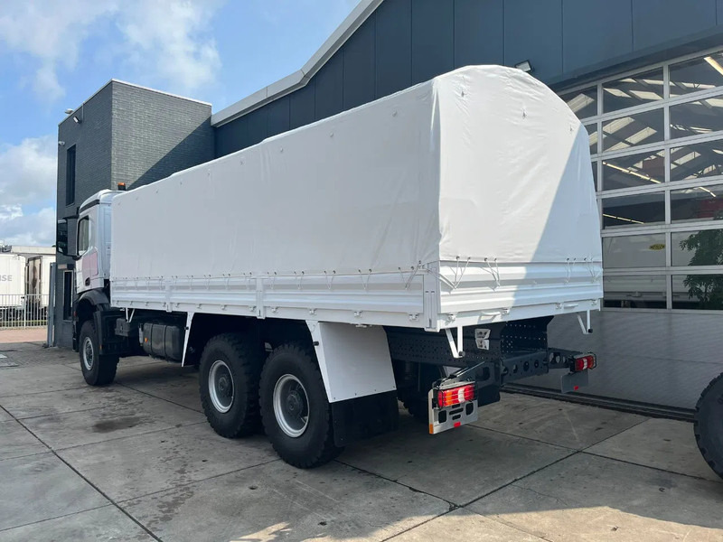 Mercedes-Benz Arocs 3340 A 6x6 Cargo Truck - Caminhão com lona: foto 3 Mercedes-Benz Arocs 3340 A 6x6 Cargo Truck - Caminhão com lona: foto 3