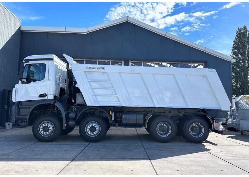 Mercedes-Benz Arocs 4140 K 8x4 Meiller Tipper - Caminhão basculante: foto 2 Mercedes-Benz Arocs 4140 K 8x4 Meiller Tipper - Caminhão basculante: foto 2