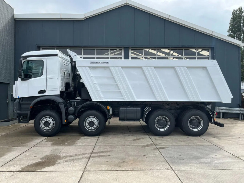 Mercedes-Benz Arocs 4140 K 8x4 Meiller tipper - Caminhão basculante: foto 2 Mercedes-Benz Arocs 4140 K 8x4 Meiller tipper - Caminhão basculante: foto 2