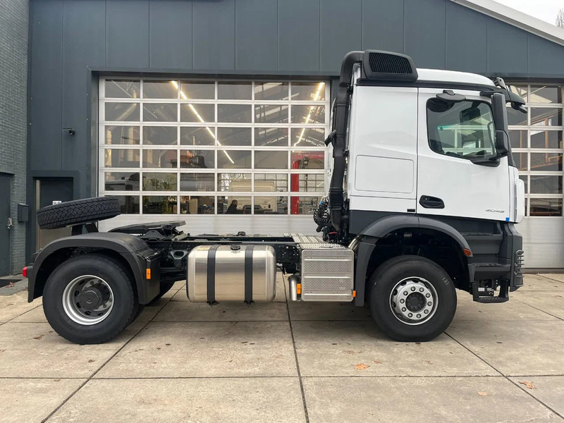 Tractor nuevo Mercedes-Benz Actros 2045 S 4x2 Tractor Head: foto 7