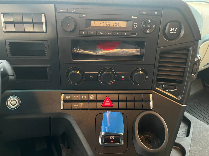 Tractor nuevo Mercedes-Benz Actros 2045 S 4x2 Tractor Head: foto 14