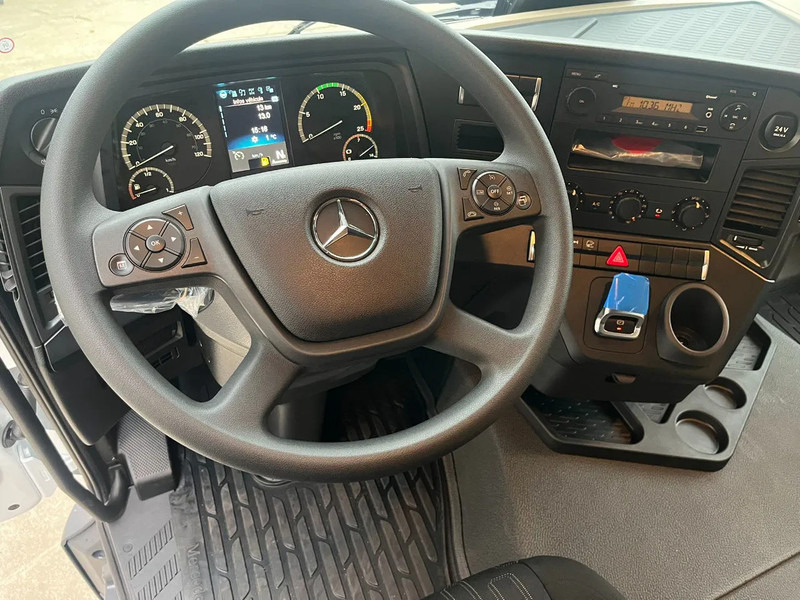 Tractor nuevo Mercedes-Benz Actros 2045 S 4x2 Tractor Head: foto 13