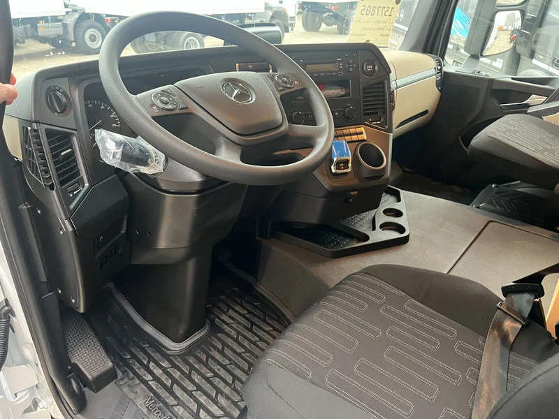 Tractor nuevo Mercedes-Benz Actros 2045 S 4x2 Tractor Head: foto 11