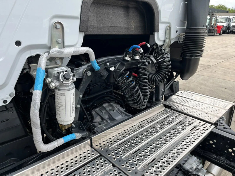 Tractor nuevo Mercedes-Benz Actros 3340 S 6x4 Tractor Head: foto 13