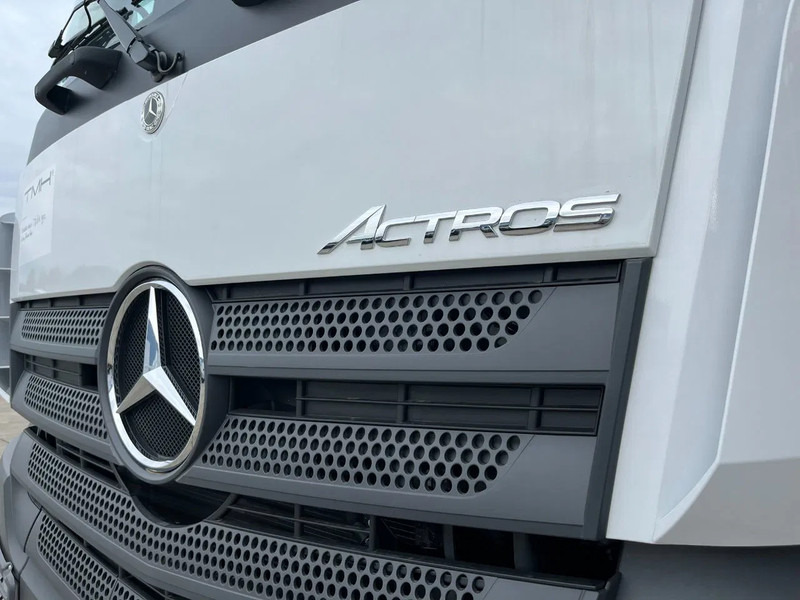 Tractor nuevo Mercedes-Benz Actros 3340 S 6x4 Tractor Head: foto 15