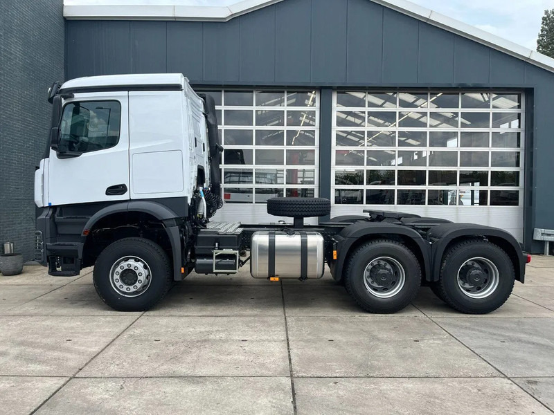 Mercedes-Benz Actros 3348 S 6x4 Tractor Head - Tractor: foto 3 Mercedes-Benz Actros 3348 S 6x4 Tractor Head - Tractor: foto 3