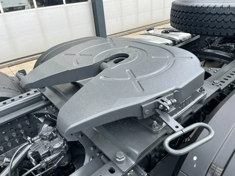 Tractor nuevo Mercedes-Benz Actros 3348 S 6x4 Tractor Head: foto 15