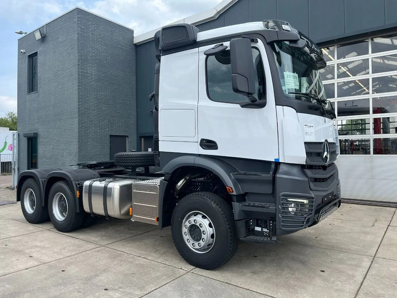Tractor nuevo Mercedes-Benz Actros 3348 S 6x4 Tractor Head: foto 9