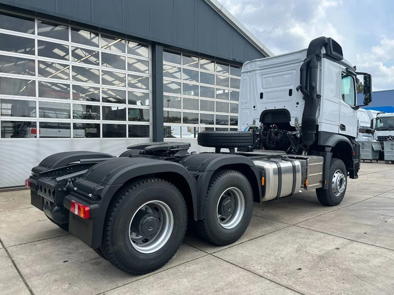 Tractor nuevo Mercedes-Benz Actros 3348 S 6x4 Tractor Head: foto 6