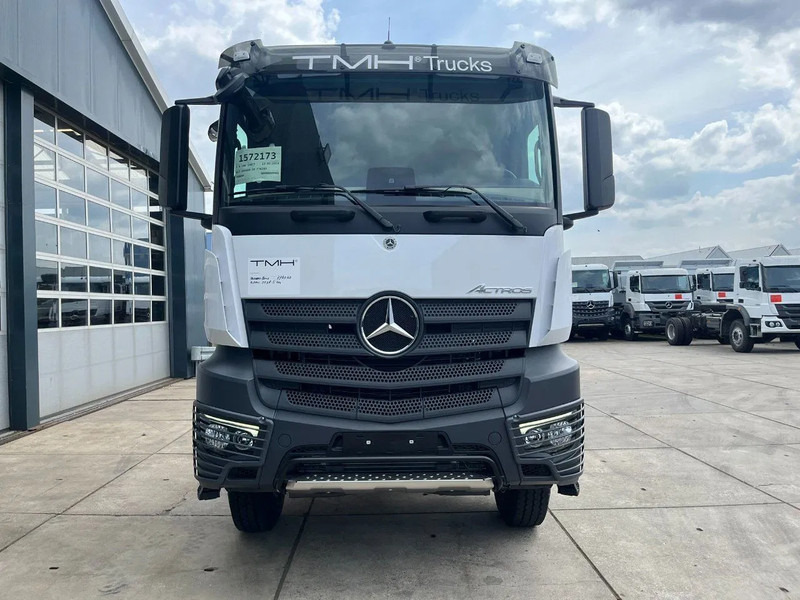 Mercedes-Benz Actros 3348 S 6x4 Tractor Head - Tractor: foto 2 Mercedes-Benz Actros 3348 S 6x4 Tractor Head - Tractor: foto 2