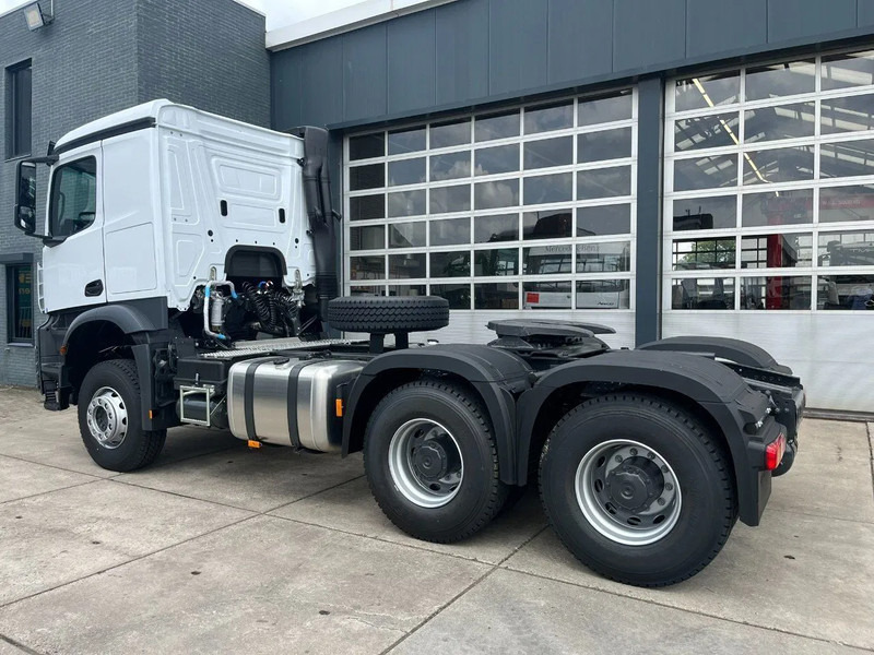 Mercedes-Benz Actros 3348 S 6x4 Tractor Head - Tractor: foto 4 Mercedes-Benz Actros 3348 S 6x4 Tractor Head - Tractor: foto 4