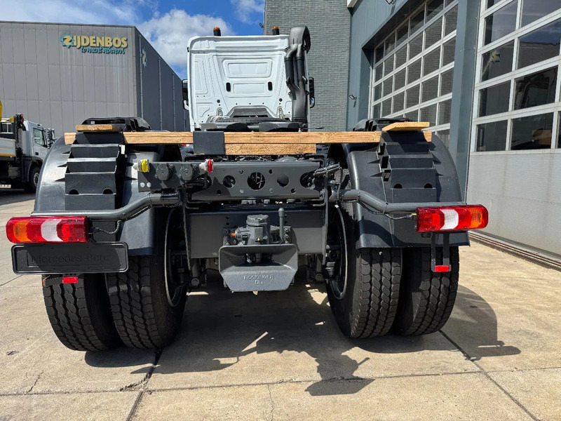 Mercedes-Benz Arocs 4058 AS 6x6 Tractor Head 180T Push Pull EURO-3 - Tractor: foto 3 Mercedes-Benz Arocs 4058 AS 6x6 Tractor Head 180T Push Pull EURO-3 - Tractor: foto 3