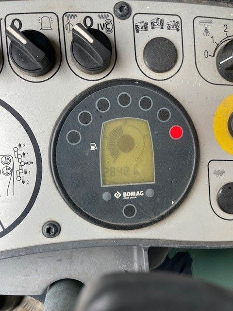 Rolo combinado BOMAG BW 100 AC-5: foto 7 Rolo combinado BOMAG BW 100 AC-5: foto 7