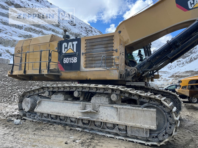 Escavadora de rastos Cat 6015B: foto 8