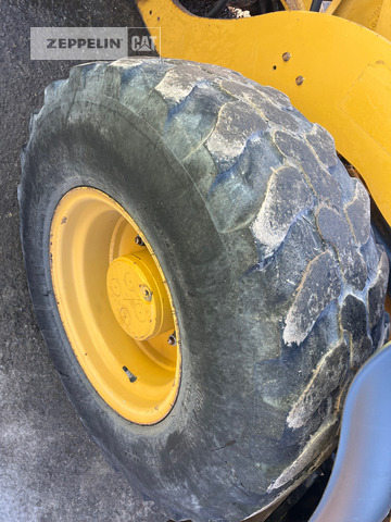 Carregadeira de rodas Cat 908M: foto 9 Carregadeira de rodas Cat 908M: foto 9