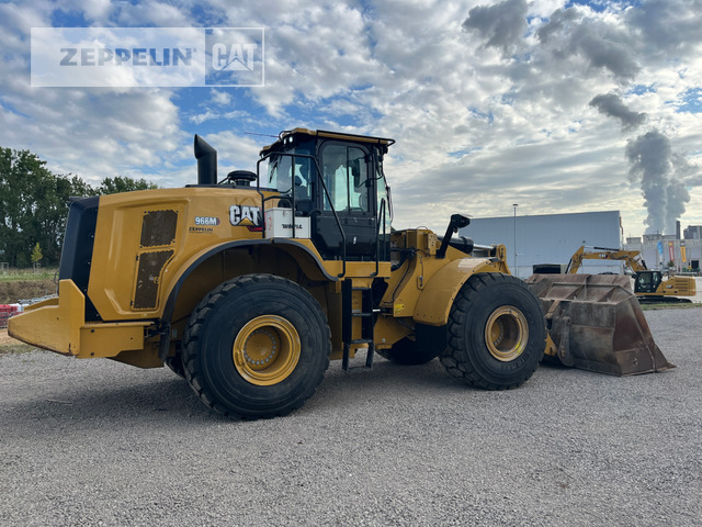 Carregadeira de rodas Cat 966M: foto 7