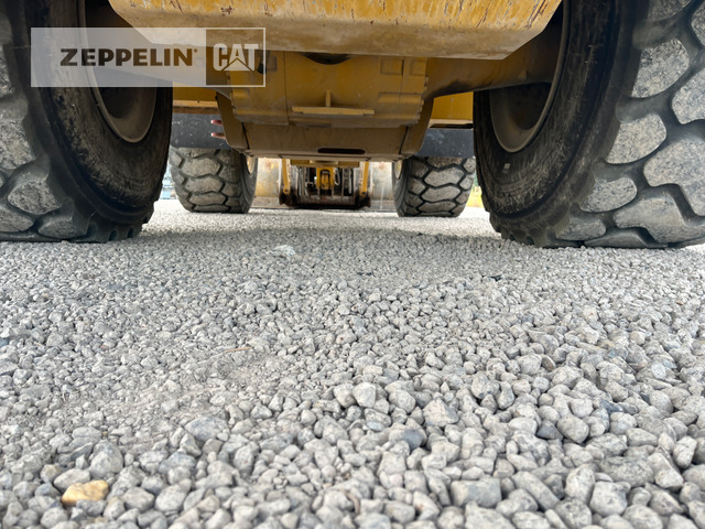 Carregadeira de rodas Cat 966M: foto 6