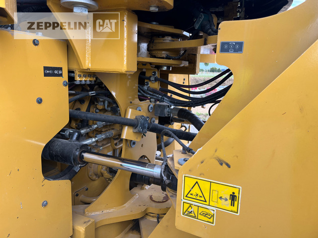Carregadeira de rodas Cat 966M: foto 24