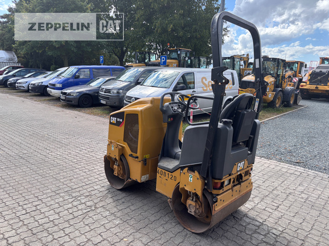 Cat CB14B - Compactador de asfalto: foto 4 Cat CB14B - Compactador de asfalto: foto 4
