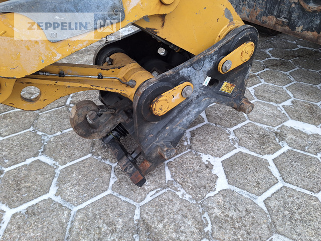Manipulador de material Cat MH3024-06C: foto 8