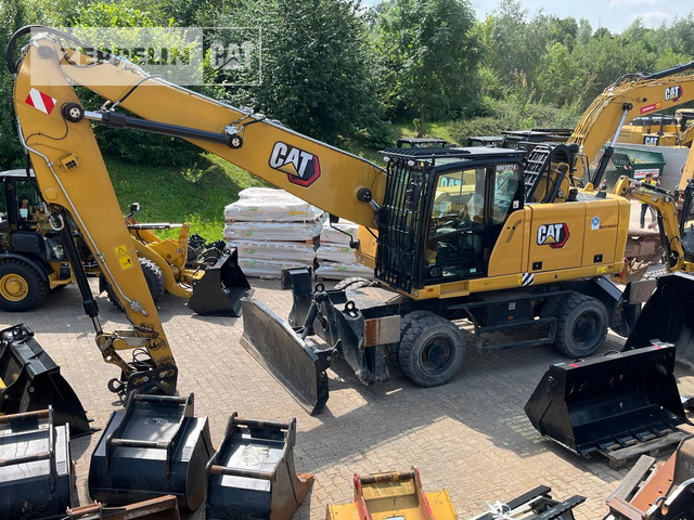Cat MH3024-06C - Manipulador de material: foto 1 Cat MH3024-06C - Manipulador de material: foto 1