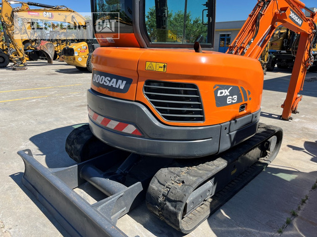 Doosan DX63-3 - Mini escavadeira: foto 3 Doosan DX63-3 - Mini escavadeira: foto 3