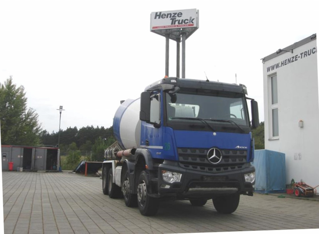 MERCEDES-BENZ Arocs 3240 B Betonmischer Stetter - Caminhão: foto 1 MERCEDES-BENZ Arocs 3240 B Betonmischer Stetter - Caminhão: foto 1