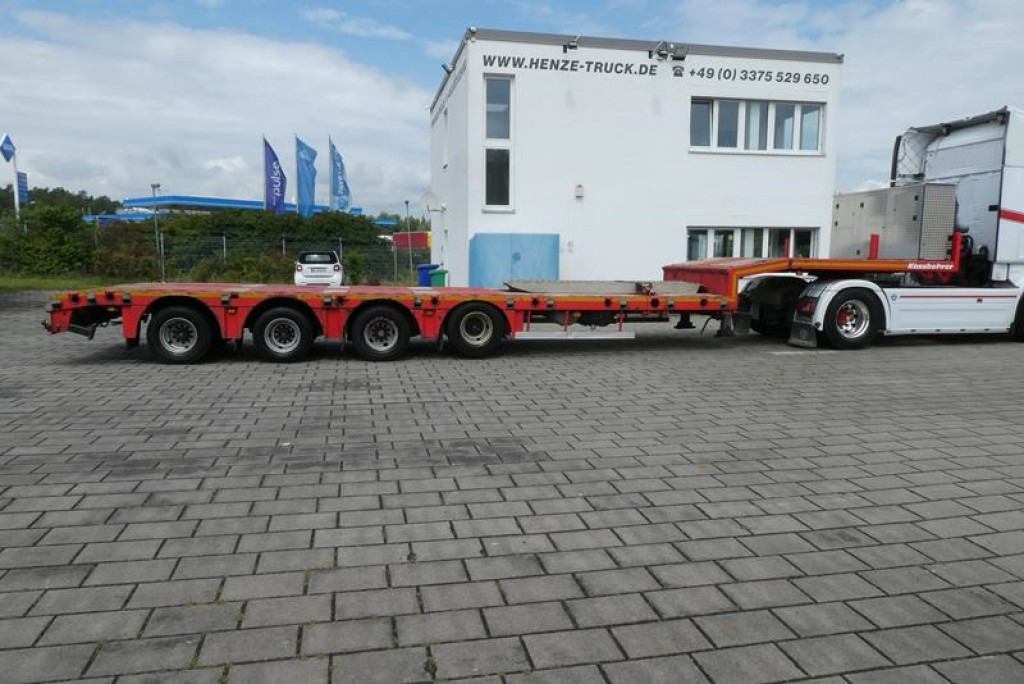 KAESSBOHRER LB4E EX-1 KK LOWBED Tiefladerauflieger AUSZIEHBAR-2x Lenkachsen - Semireboque baixa: foto 1 KAESSBOHRER LB4E EX-1 KK LOWBED Tiefladerauflieger AUSZIEHBAR-2x Lenkachsen - Semireboque baixa: foto 1