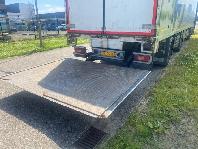Vogelzang mega bloemenplanten oplegger gestuurd, doorlading en achterdeuren en laadklep , 280 hoog inw - Semireboque furgão: foto 5 Vogelzang mega bloemenplanten oplegger gestuurd, doorlading en achterdeuren en laadklep , 280 hoog inw - Semireboque furgão: foto 5
