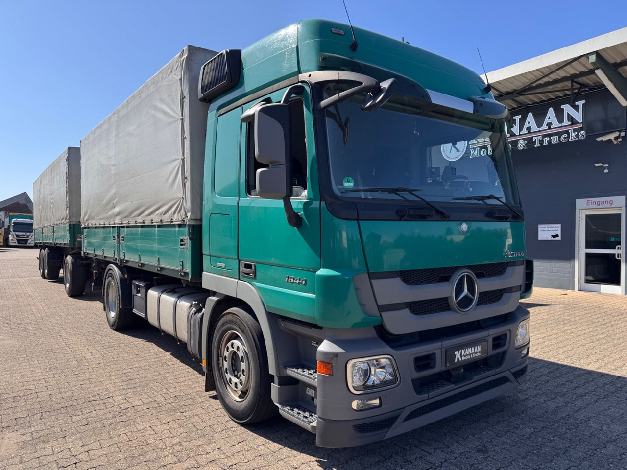 Mercedes-Benz 1844 Actros MP3 3-SeitenKipper Getreide Pritsche - Caminhão basculante: foto 2 Mercedes-Benz 1844 Actros MP3 3-SeitenKipper Getreide Pritsche - Caminhão basculante: foto 2