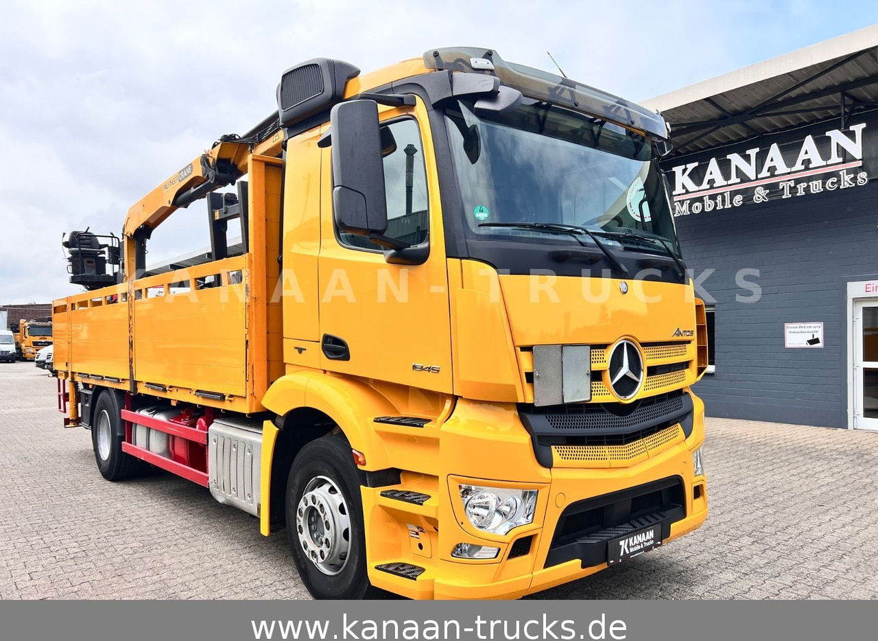 Mercedes-Benz 1845 Antos 4x2 Baustoffkran Palfinger 21001L - Caminhão grua: foto 1 Mercedes-Benz 1845 Antos 4x2 Baustoffkran Palfinger 21001L - Caminhão grua: foto 1