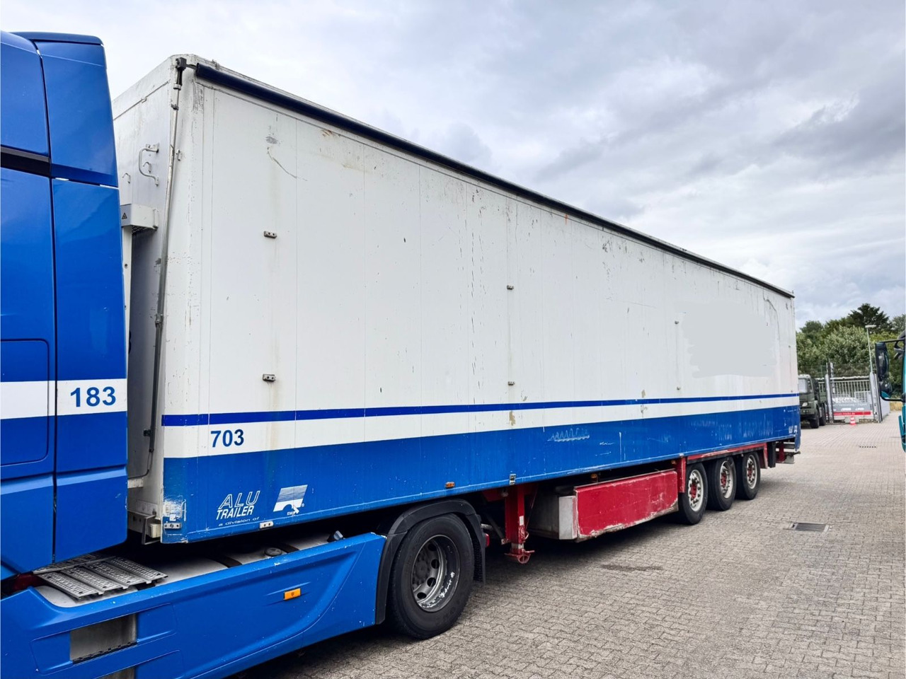 Stas S300 ZX Walkingfloor 3 x Vorhanden TÜV NEU - Semireboque piso móvel: foto 3 Stas S300 ZX Walkingfloor 3 x Vorhanden TÜV NEU - Semireboque piso móvel: foto 3