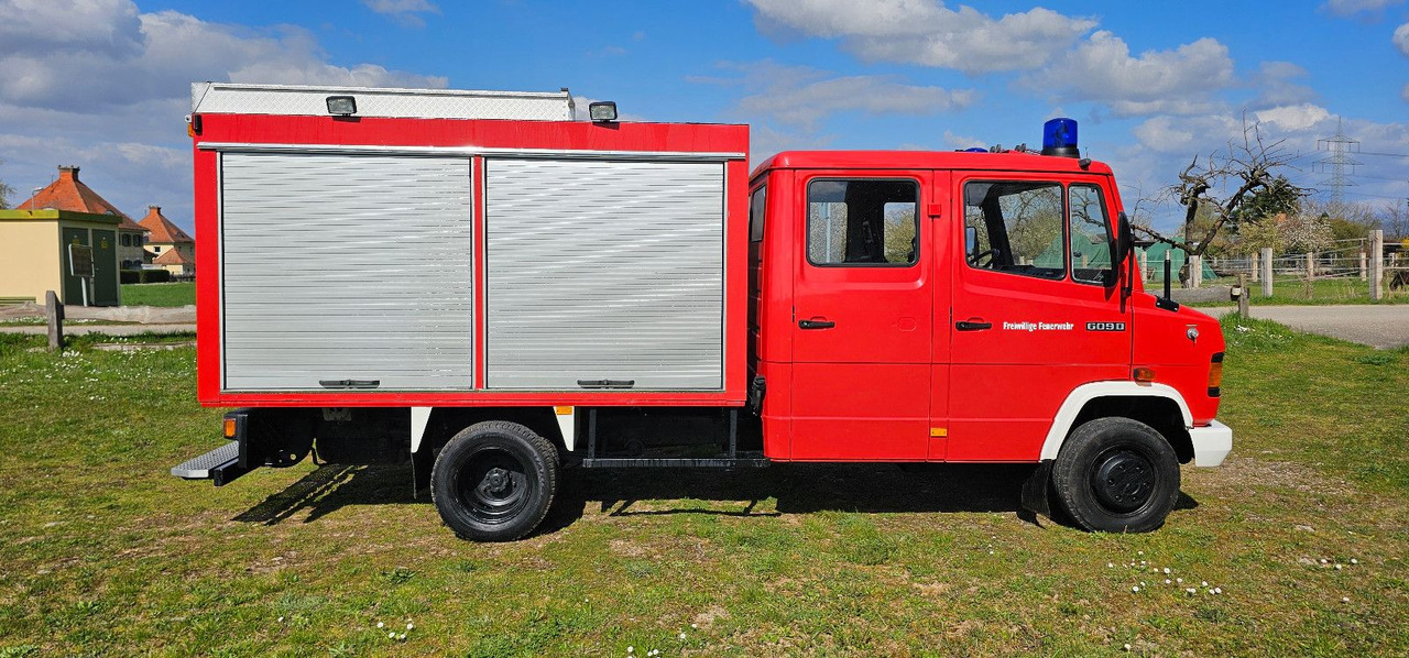 Mercedes-Benz Feuerwehr 609 105km/h Oldtimer Campervan - Carro de bombeiro: foto 5 Mercedes-Benz Feuerwehr 609 105km/h Oldtimer Campervan - Carro de bombeiro: foto 5