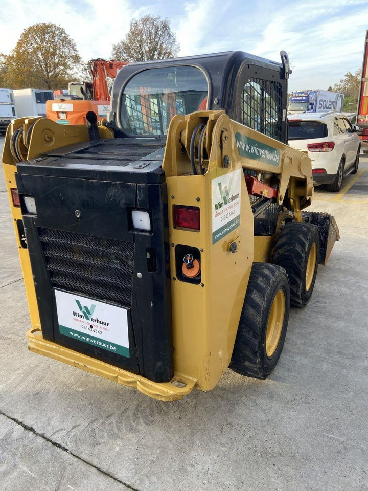 CAT 226 D3 (5867) - Mini carregadeira: foto 3 CAT 226 D3 (5867) - Mini carregadeira: foto 3