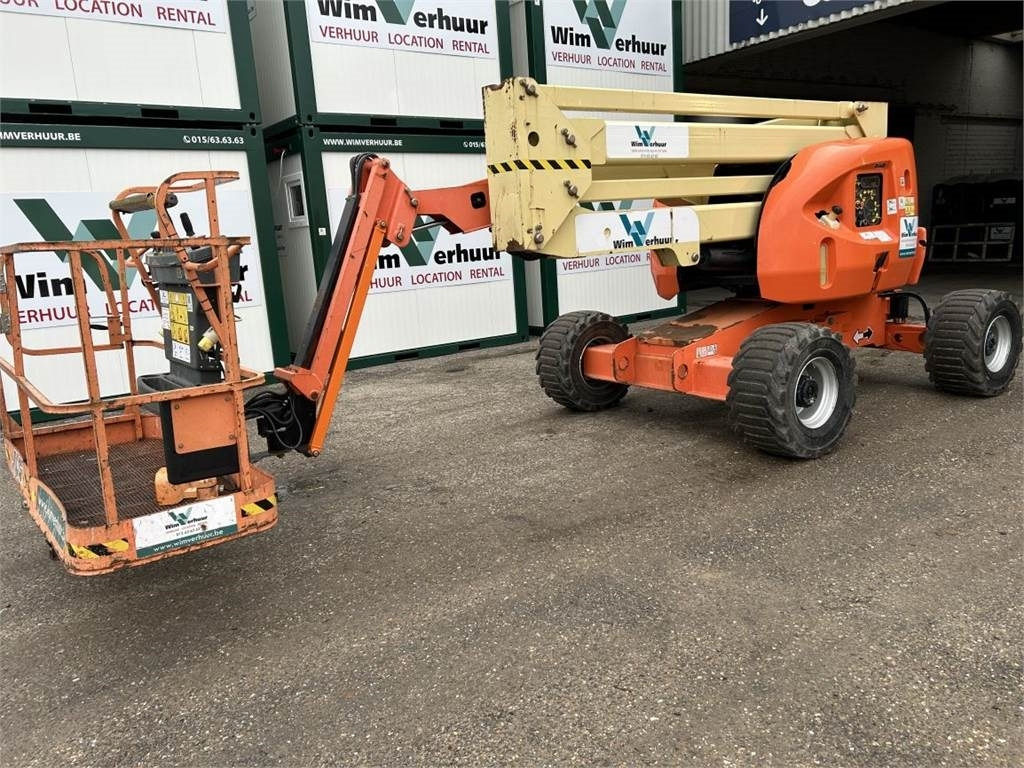JLG 450AJ (3216) - Plataforma articulada: foto 3 JLG 450AJ (3216) - Plataforma articulada: foto 3