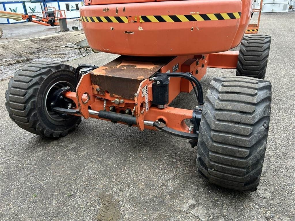 Plataforma articulada JLG 450AJ (3216): foto 8