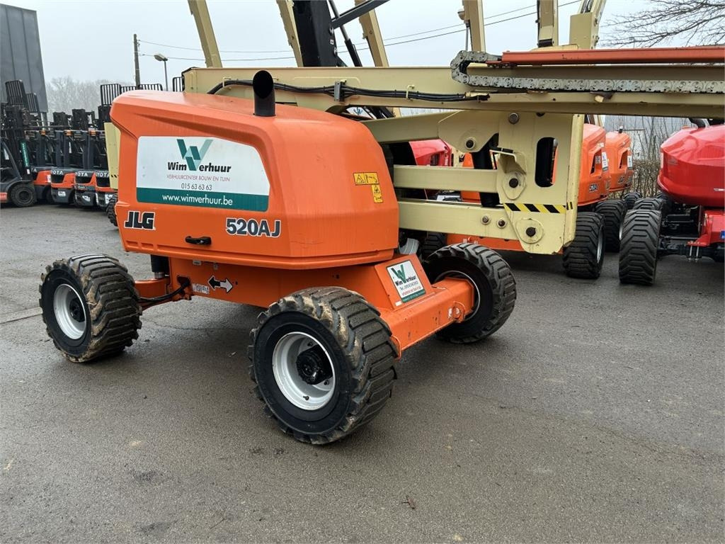 JLG 520AJ (2633)  - Plataforma articulada: foto 2 JLG 520AJ (2633)  - Plataforma articulada: foto 2
