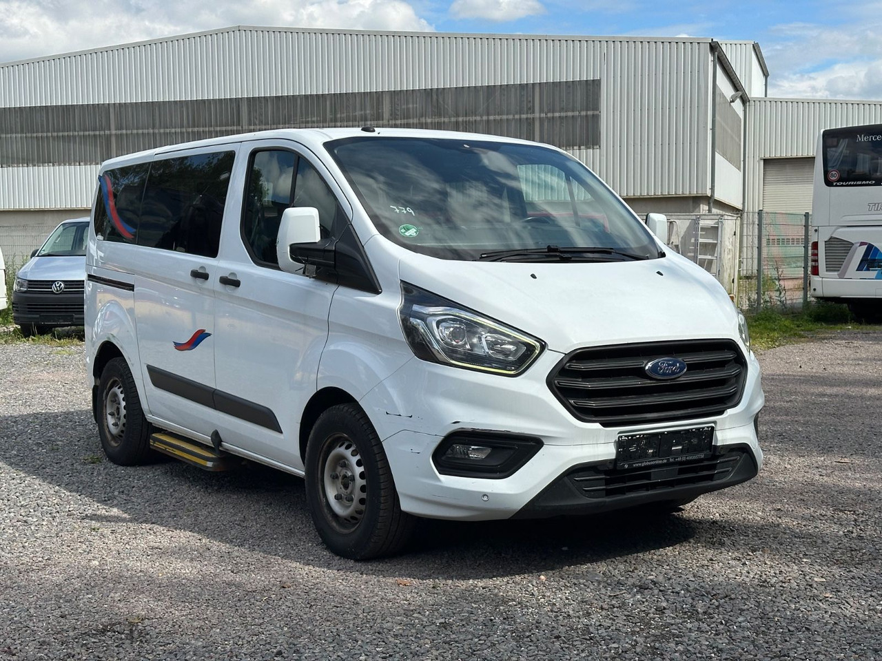 Ford Transit Custom (Klima*Euro 6) - Micro-ônibus, Furgão de passageiros: foto 1 Ford Transit Custom (Klima*Euro 6) - Micro-ônibus, Furgão de passageiros: foto 1