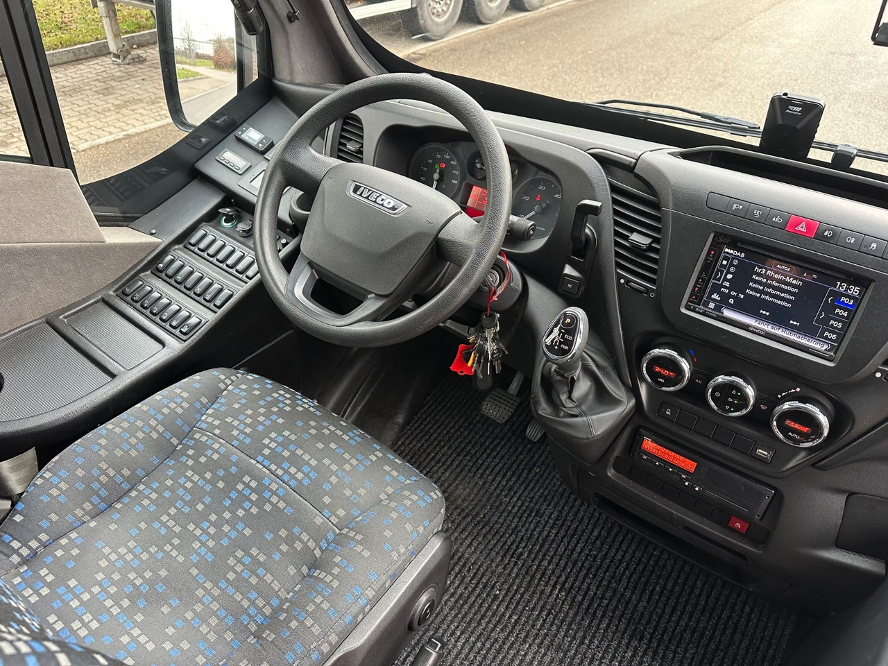 Iveco Atomic AN21 (wenig Km*7.2t) Rosero/ Rapido - Micro-ônibus, Furgão de passageiros: foto 3 Iveco Atomic AN21 (wenig Km*7.2t) Rosero/ Rapido - Micro-ônibus, Furgão de passageiros: foto 3