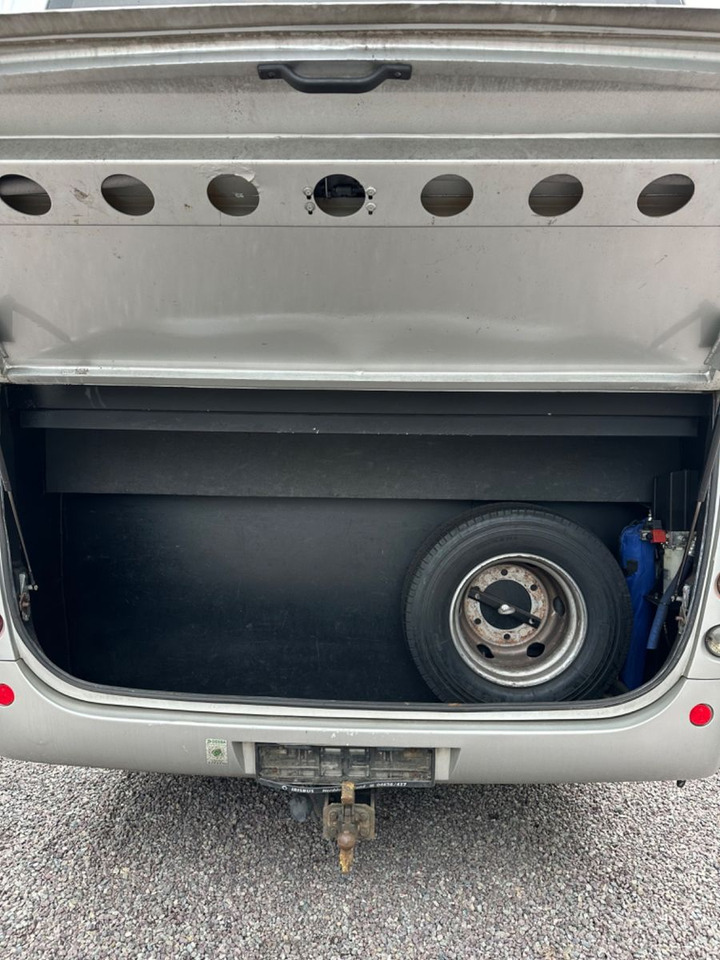 Iveco Kapena Tema 100 (32*Sitze*DE*TOP*Schalt) O510 Iveco Kapena Tema 100 , O 510, 818, Rapido - Micro-ônibus, Furgão de passageiros: foto 4 Iveco Kapena Tema 100 (32*Sitze*DE*TOP*Schalt) O510 Iveco Kapena Tema 100 , O 510, 818, Rapido - Micro-ônibus, Furgão de passageiros: foto 4